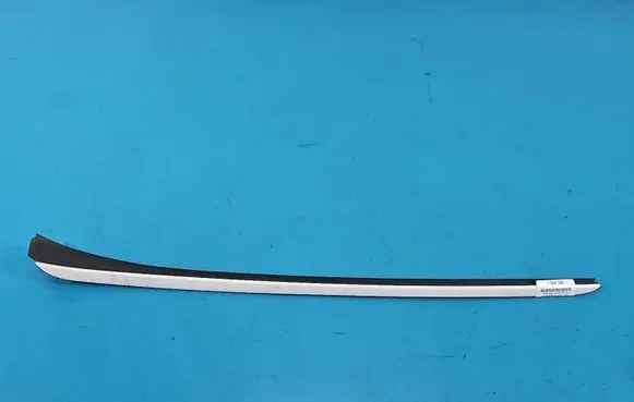 Hyundai Santa Fe Windshield trim 861332W000 IMPRK1564506