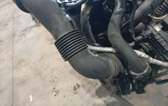Ford Galaxy Intercooler hose/pipe