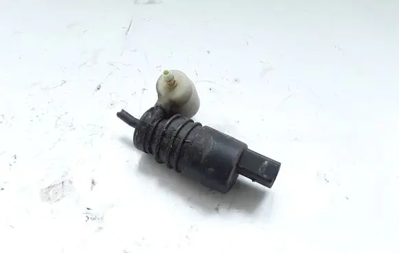 Audi A6 S6 C6 4F Windscreen/windshield washer pump 1T0955651A 3028143