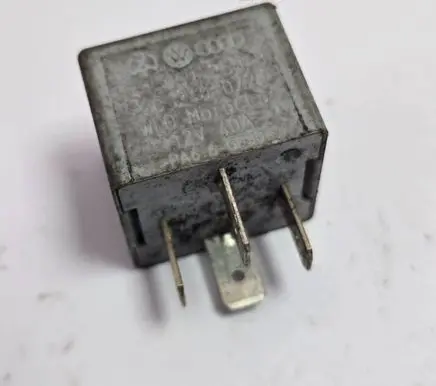 Ford Galaxy Other relay 141951253b