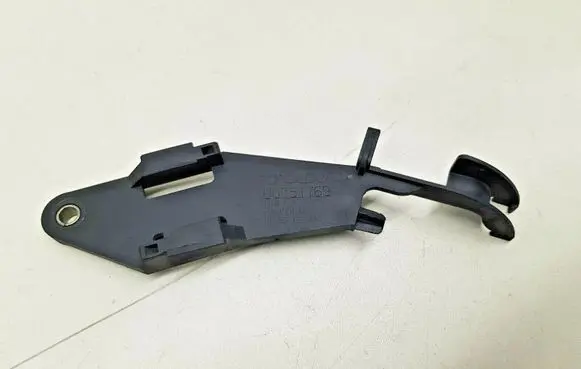 Volvo V70 Crankshaft position sensor 30751769