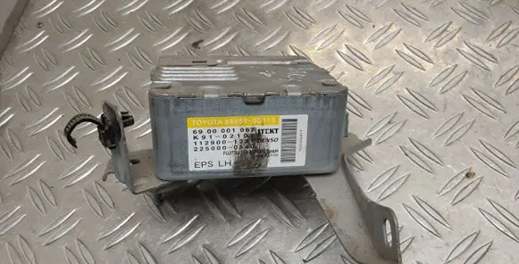 Toyota Yaris Power steering control unit/module 896500D110