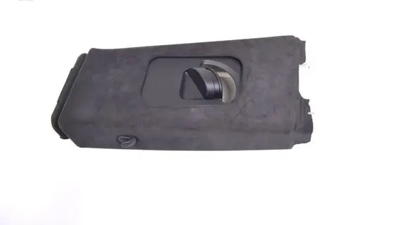 Maserati Levante (B) pillar trim (bottom) 670151787