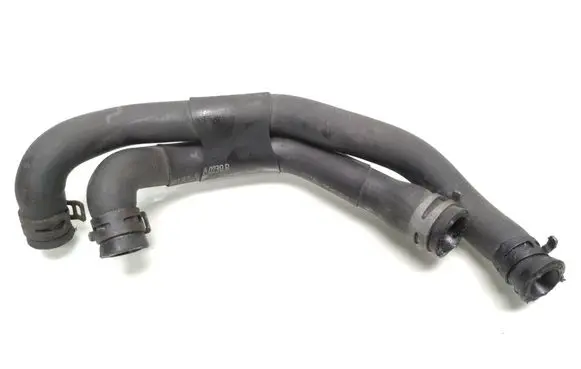 Volkswagen Touran I Engine coolant pipe/hose 1K0121086T