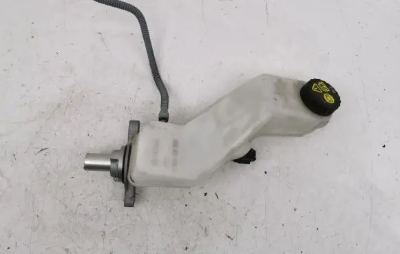 Nissan Qashqai J12 Master brake cylinder 0204852796 857038