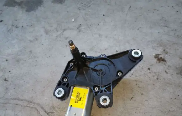 Mercedes-Benz ML W166 Rear window wiper motor A2518200042