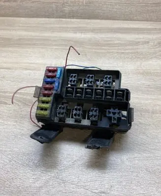 Hyundai Sonata Fuse box set H0803090 HR801361