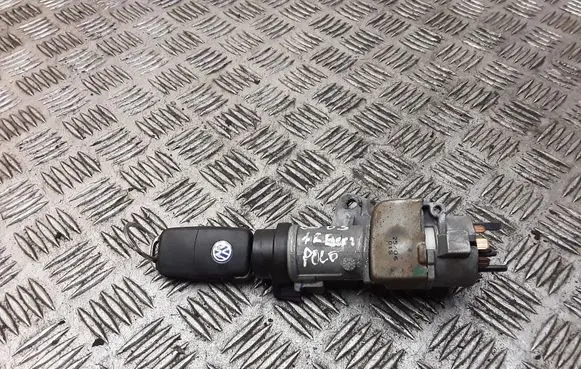 Volkswagen Polo Ignition lock 4B0905851 AM60HP