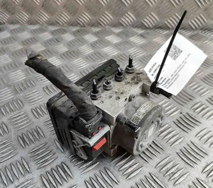 Volkswagen Golf VII ABS Pump 5Q0614517BL
