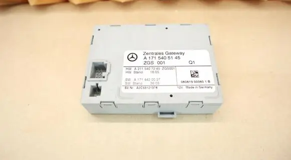 Mercedes-Benz SLK R171 Gateway control module 1715405145 A1715405145