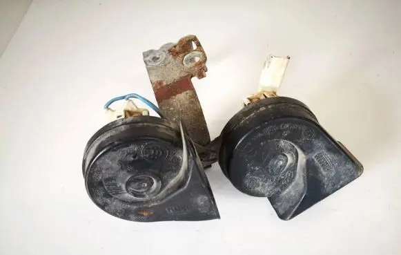 Citroen C5 Horn signal e30055306
