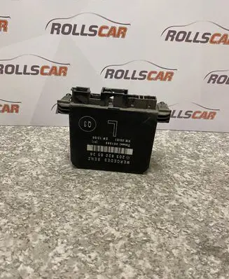 Mercedes-Benz C W203 Door control unit/module 2038206526 351369