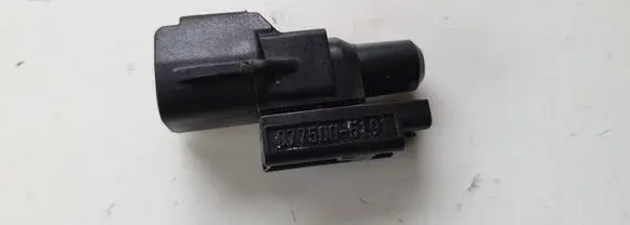 Toyota Yaris Outside/exterior temperature sensor 