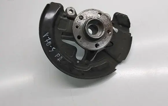 Volvo V70 Front wheel hub 31201286