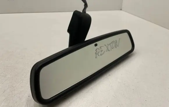 SsangYong Rexton Rear view mirror (interior) E4012182
