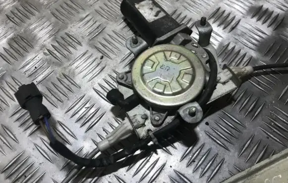 Hyundai Sonata Rear door window regulator motor