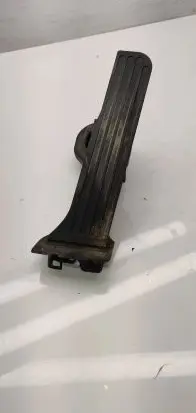 Skoda Octavia Mk2 (1Z) Accelerator throttle pedal 1k1723503L