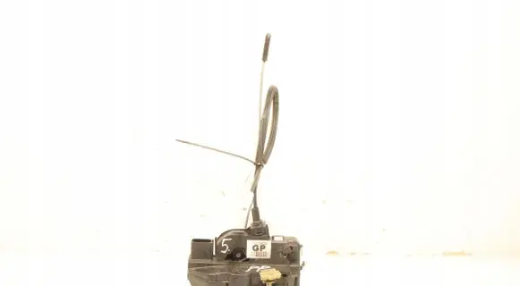 Opel Insignia A Front door lock