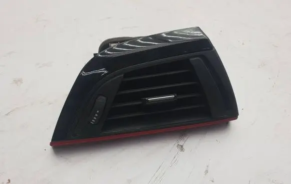 BMW 2 F22 F23 Dash center air vent grill 9205356 507890