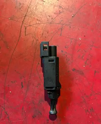 Volkswagen Golf IV Brake pedal sensor switch 927189D