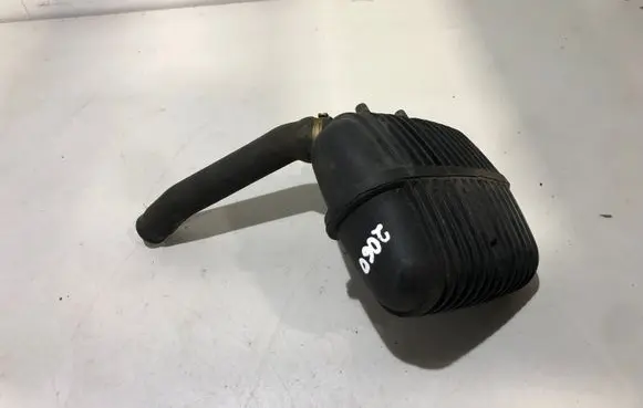 Audi A4 S4 B7 8E 8H Vacuum air tank 8E0129955