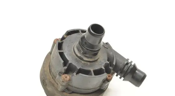 BMW 7 G11 G12 Water pump 9372723