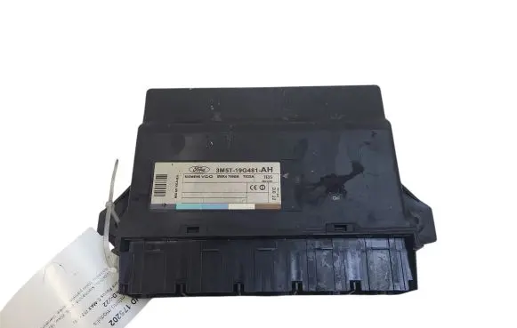 Ford Focus C-MAX Comfort/convenience module 3M5T19G481AH T83SA 5WK47890M
