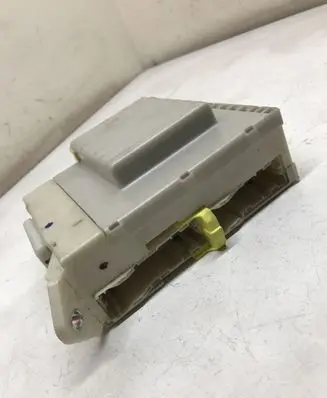 Lexus IS 220D-250-350 Fuse module