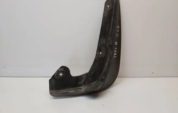 Skoda Yeti (5L) Front mudguard 5L0821174
