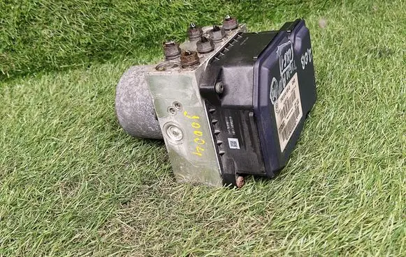 Volkswagen Tiguan ABS Pump 5N0614109Q