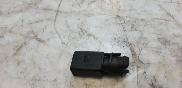 Audi A3 S3 A3 Sportback 8P Outside/exterior temperature sensor 1J0919379A