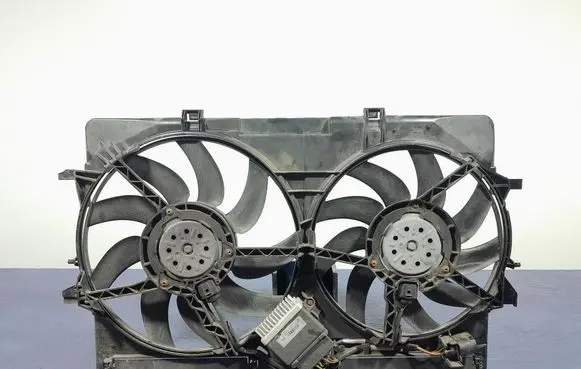 Audi A5 8T 8F Electric radiator cooling fan 8K0121003P