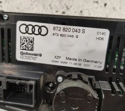 Audi A4 S4 B8 8K Climate control unit 8T2820043S