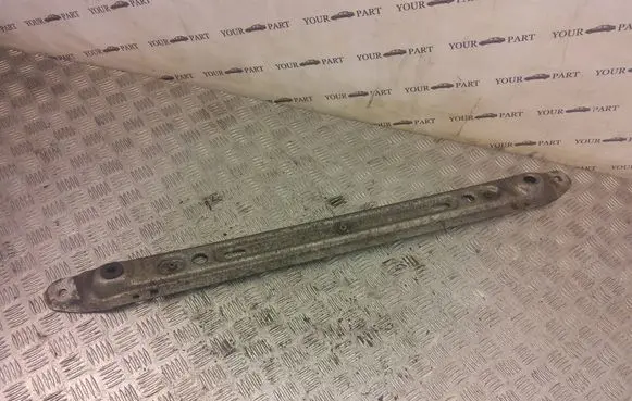 Peugeot RCZ Bottom radiator support slam panel 829C2614