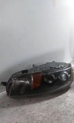 Fiat Punto (188) Headlight/headlamp 89100449 M007