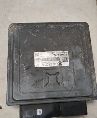 Seat Toledo IV (NH) Engine control unit/module 03L906023QH 5WP42960AA 03L906023Q