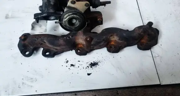 Nissan Primera Exhaust manifold 