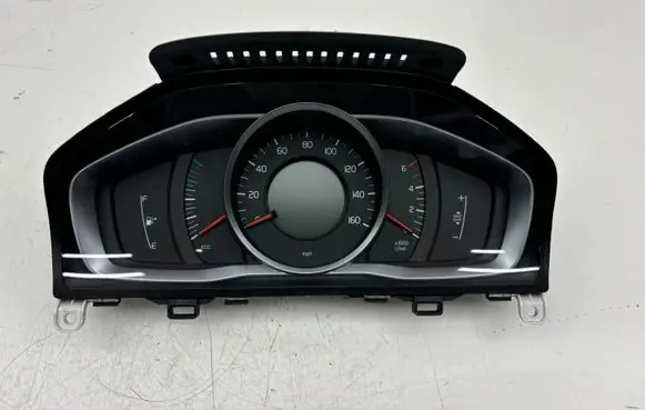 Volvo S60 Speedometer (instrument cluster) 31412869