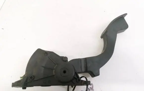 Volvo V50 Accelerator throttle pedal 4M519F836AH 4M51-9F836-AH