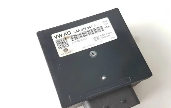 Volkswagen Tiguan Voltage converter/converter module 3AA919041A 8ES01045220 0347602136