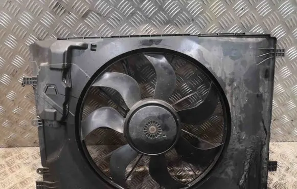 Mercedes-Benz B W246 W242 Air conditioning (A/C) fan (condenser) 2465000093 A2465000093