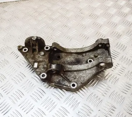 Volvo V50 Other engine bay part 9682367380
