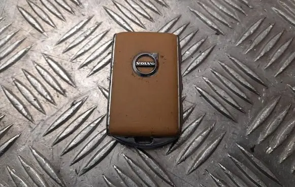 Volvo XC90 Ignition key/card 32256953