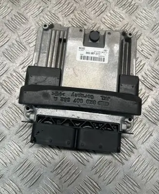 Audi A5 8T 8F Engine control unit/module 8K5907311 0281018148