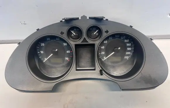 Seat Ibiza III (6L) Speedometer (instrument cluster) 88311333 110080105