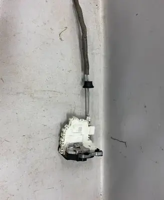 Audi Q5 SQ5 FY Front door lock 8X1837016C
