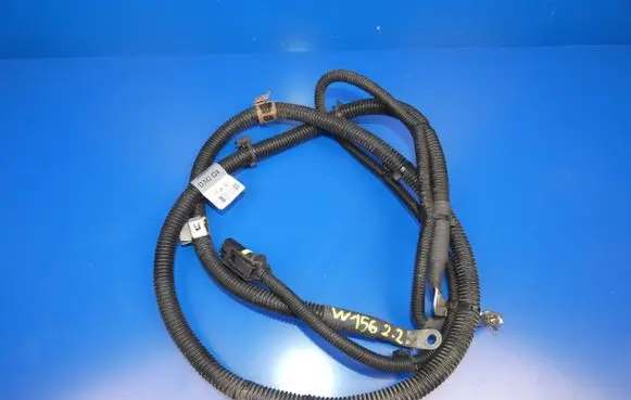 Mercedes-Benz GLA W156 X156 Wires (generator/alternator) A2465400308