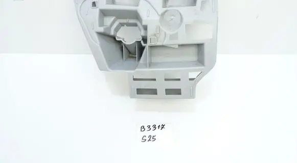 Skoda Octavia Mk3 (5E) Front bumper mounting bracket 5E0807056