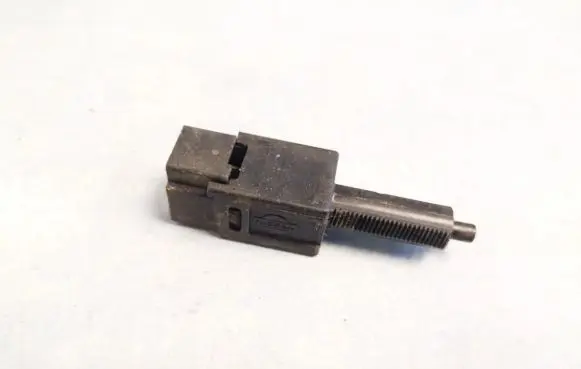 Nissan Almera Brake pedal sensor switch