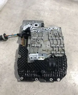 Audi A4 S4 B8 8K Transmission gearbox valve body 0260550021 1068427234 1068427237
